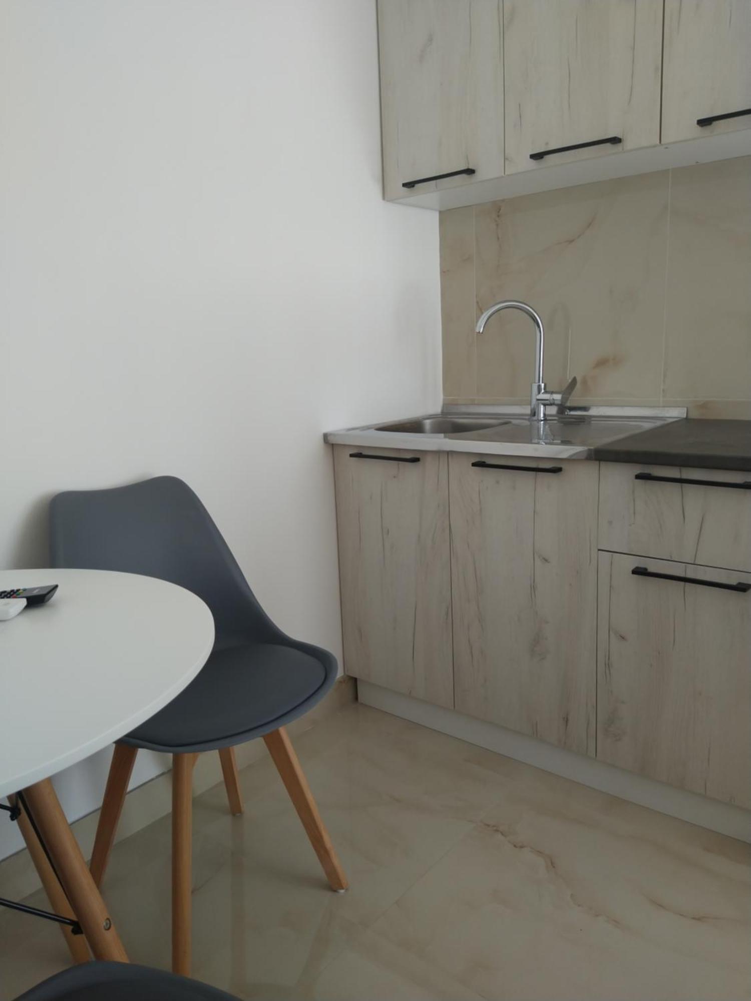 Hostel Vera - Airport Podgorica Mitrovici  Zewnętrze zdjęcie